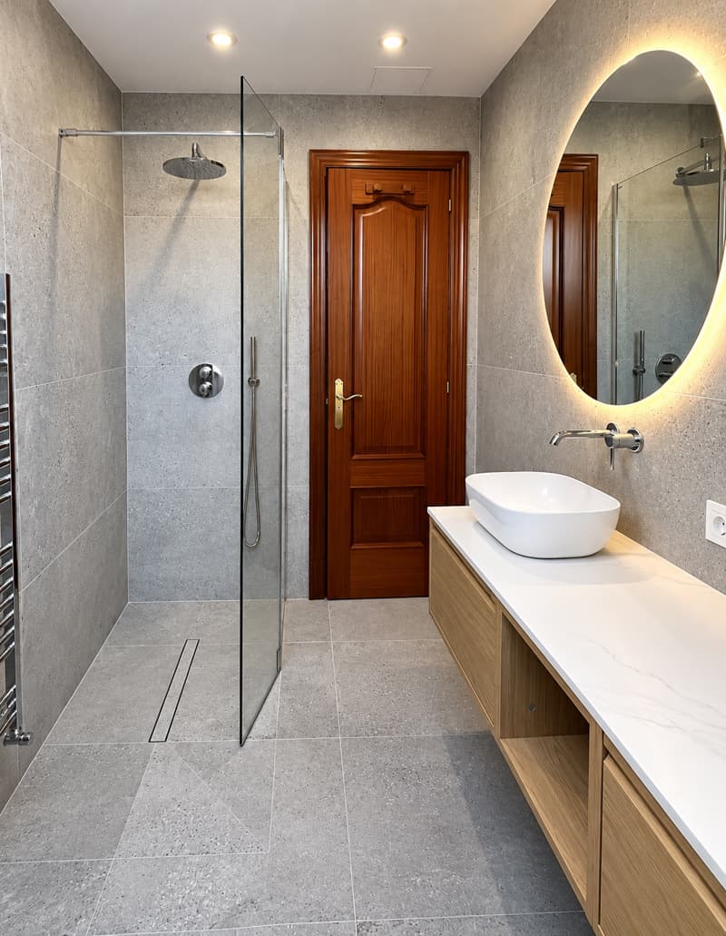 Reforma de baño realizada por Brandariz en una vivienda de Lalín